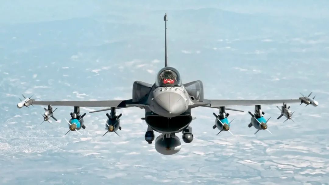 美國F-16戰斗機作戰能力與全球部署